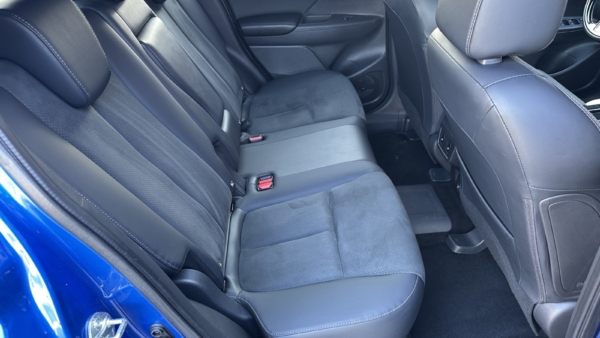 Mitsubishi Eclipse Cross 2,4 PHEV 4WD 2023 m. Įkraunamas hibridas 5