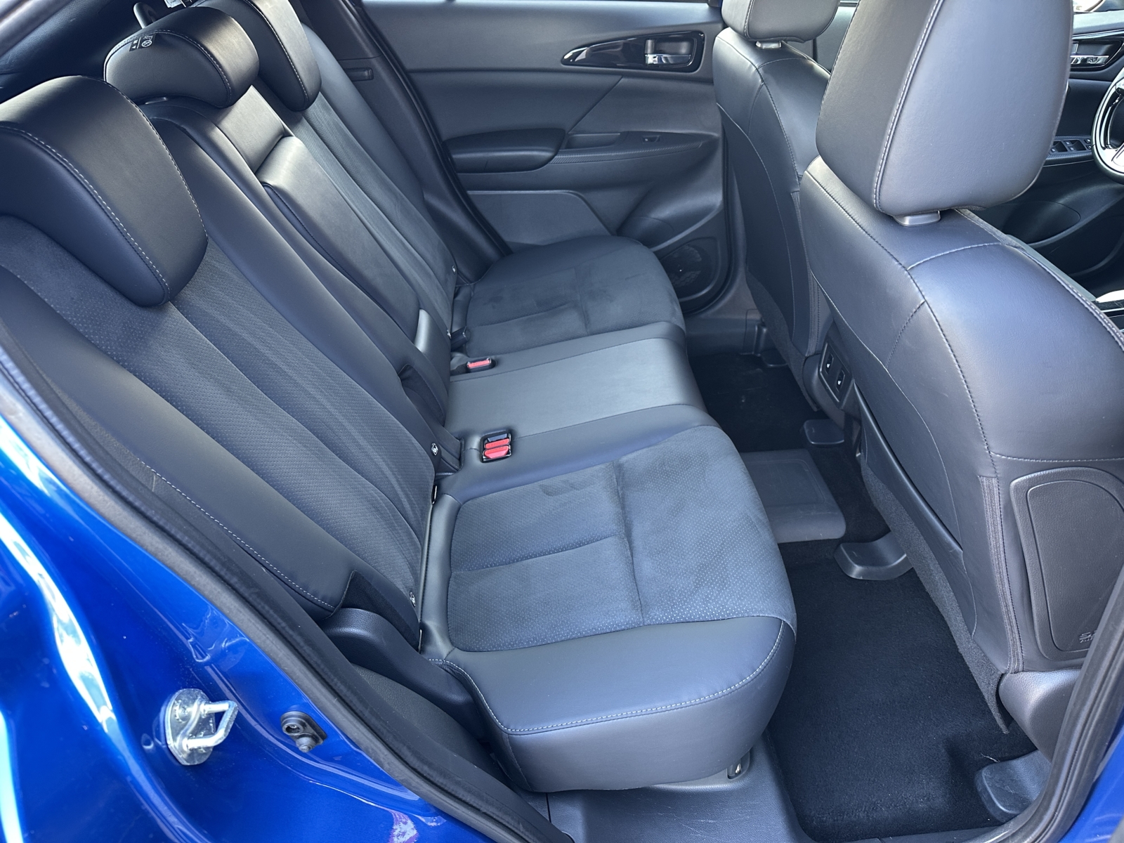 Mitsubishi Eclipse Cross 2,4 PHEV 4WD 2023 m. Įkraunamas hibridas 5