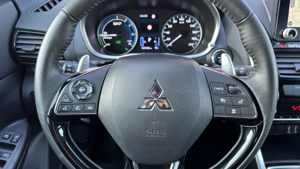 Mitsubishi Eclipse Cross 2,4 PHEV 4WD 2023 m. Įkraunamas hibridas 6