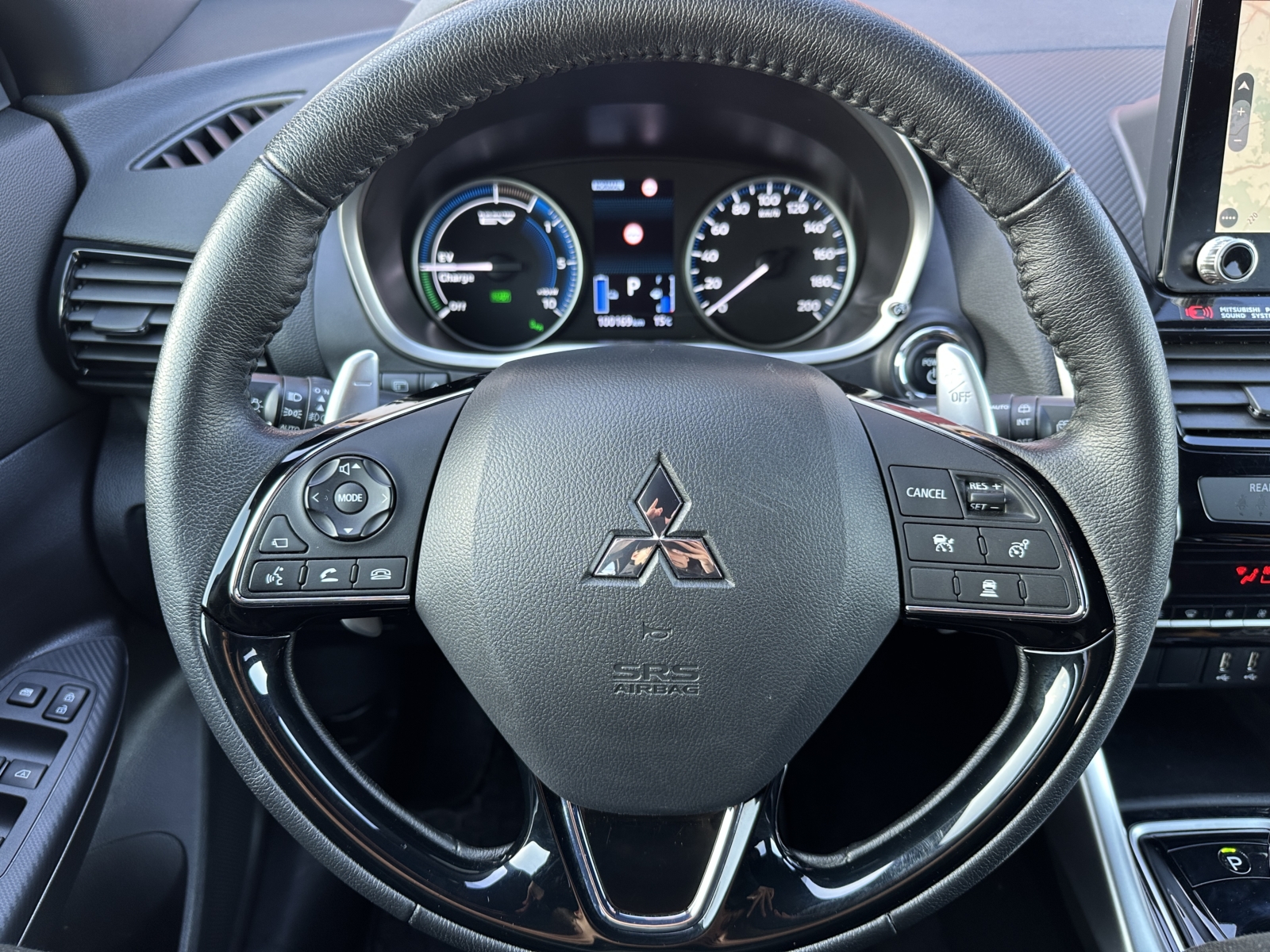 Mitsubishi Eclipse Cross 2,4 PHEV 4WD 2023 m. Įkraunamas hibridas 6
