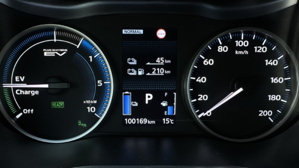 Mitsubishi Eclipse Cross 2,4 PHEV 4WD 2023 m. Įkraunamas hibridas 7