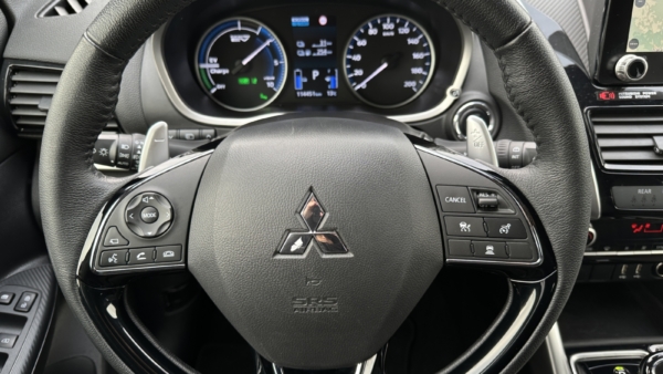 Mitsubishi Eclipse Cross 2,4 PHEV 4WD 2024 m. Įkraunamas hibridas 6