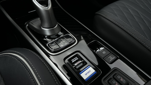 Mitsubishi Outlander 2.4 PHEV 4WD 2021 m. Įkraunamas hibridas. 19
