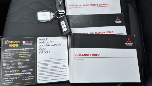 Mitsubishi Outlander 2.4 PHEV 4WD 2021 m. Įkraunamas hibridas. 32