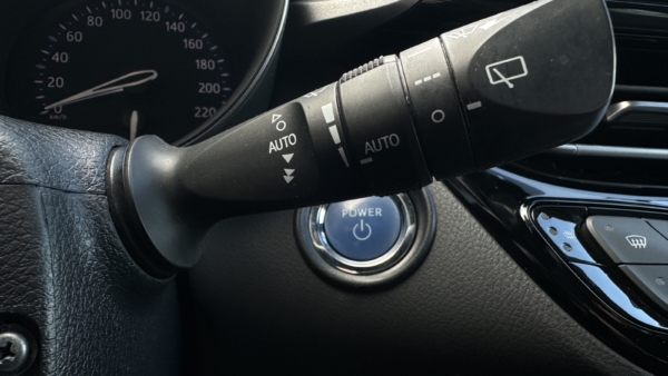 Toyota C-HR 1.8 Hybrid Dynamic 2020 m. 13
