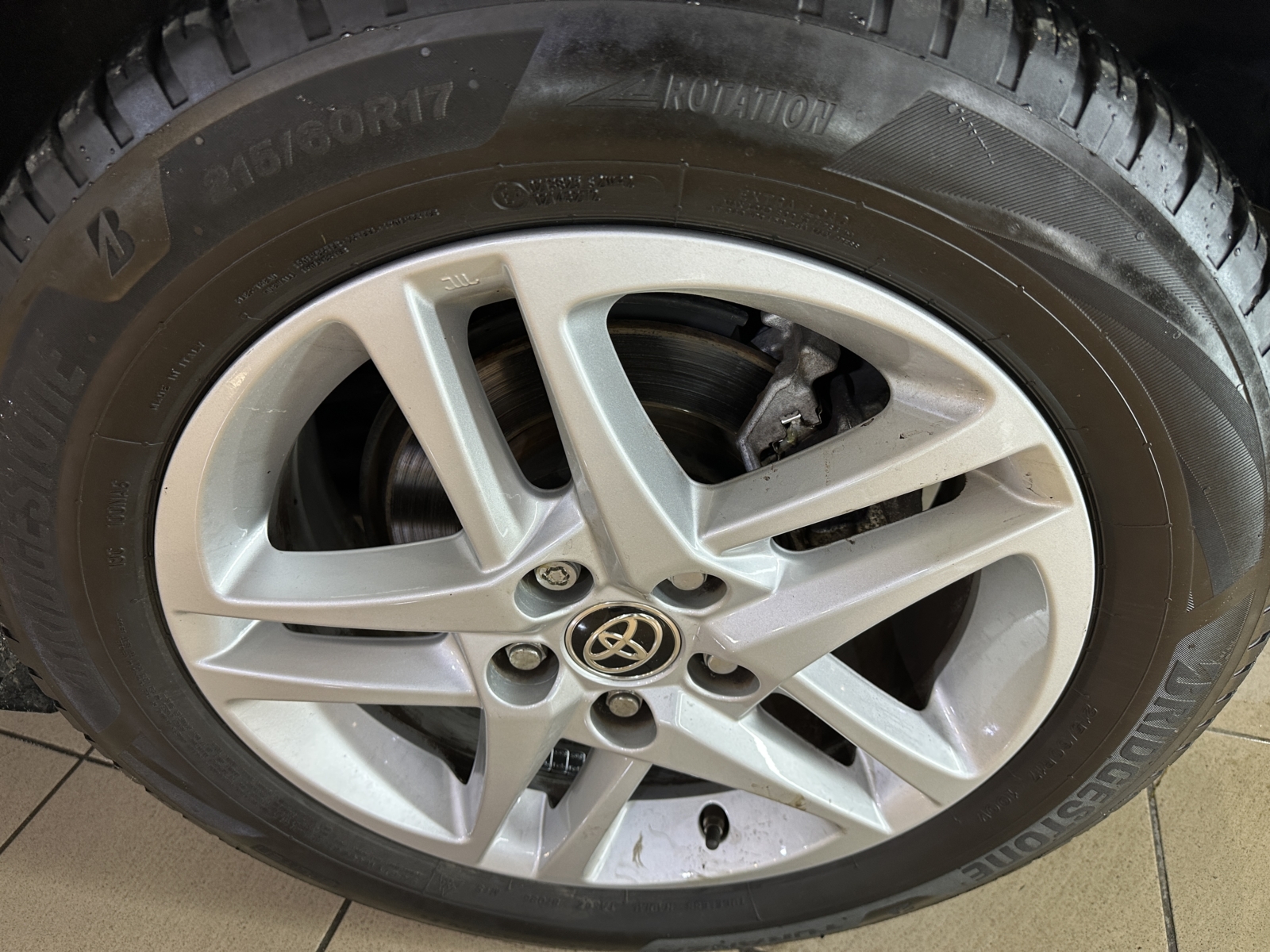 Toyota C-HR 1.8 Hybrid Dynamic 2020 m. 27