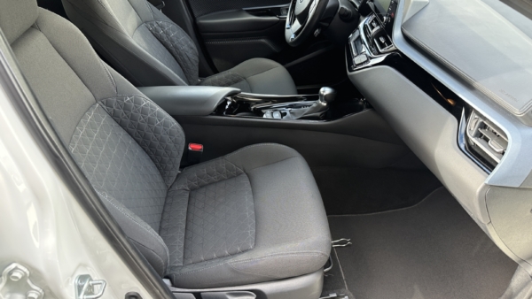 Toyota C-HR 1.8 Hybrid Dynamic 2021 m. 4