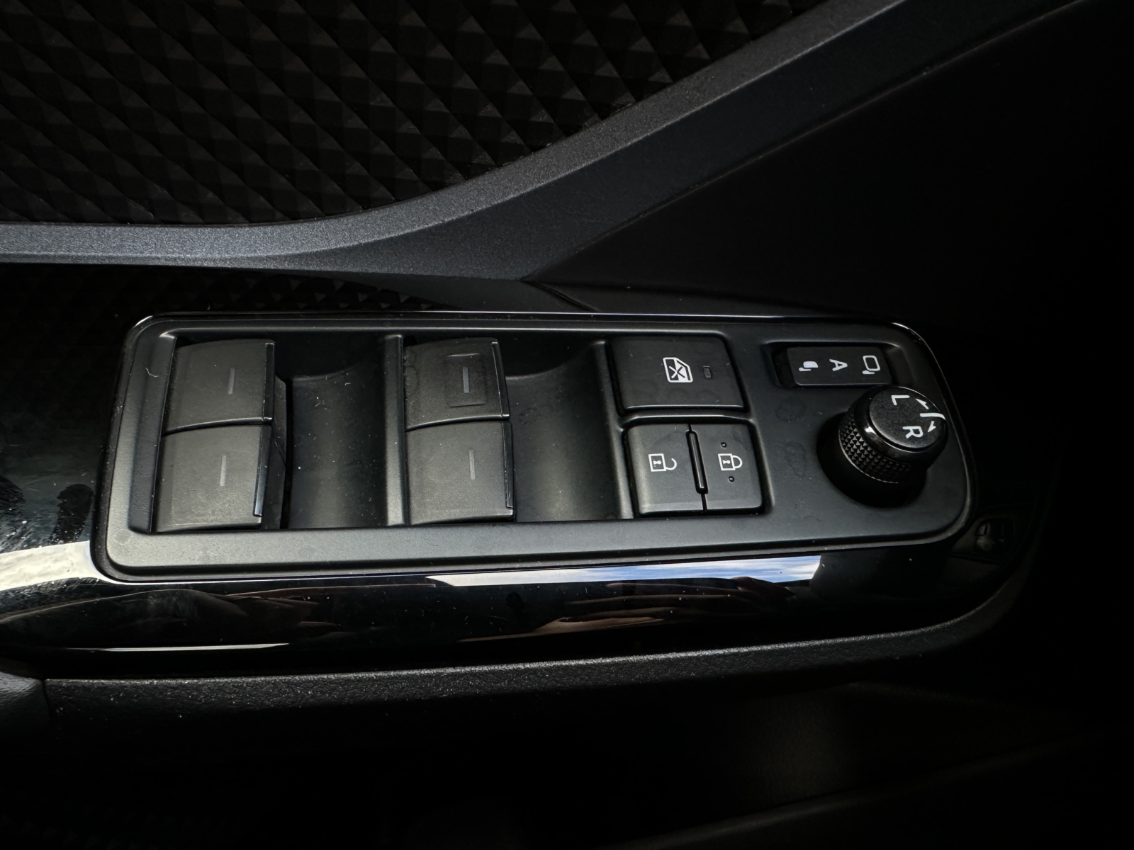 Toyota C-HR 1.8 Hybrid Dynamic 2021 m. 23