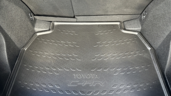 Toyota C-HR 1.8 Hybrid Dynamic 2021 m. 24