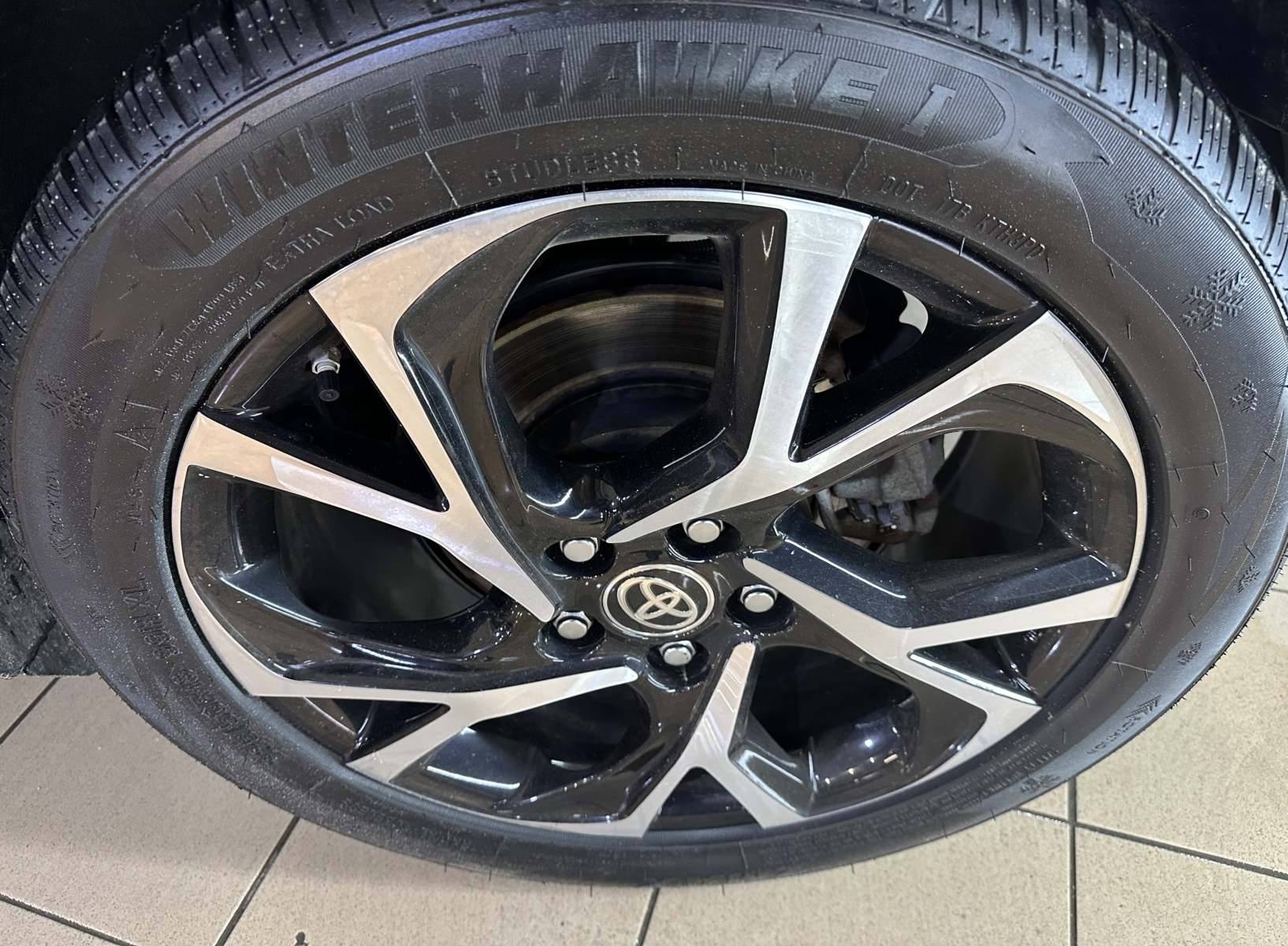 Toyota C-HR 1.8 Hybrid Dynamic 2021 m. 27