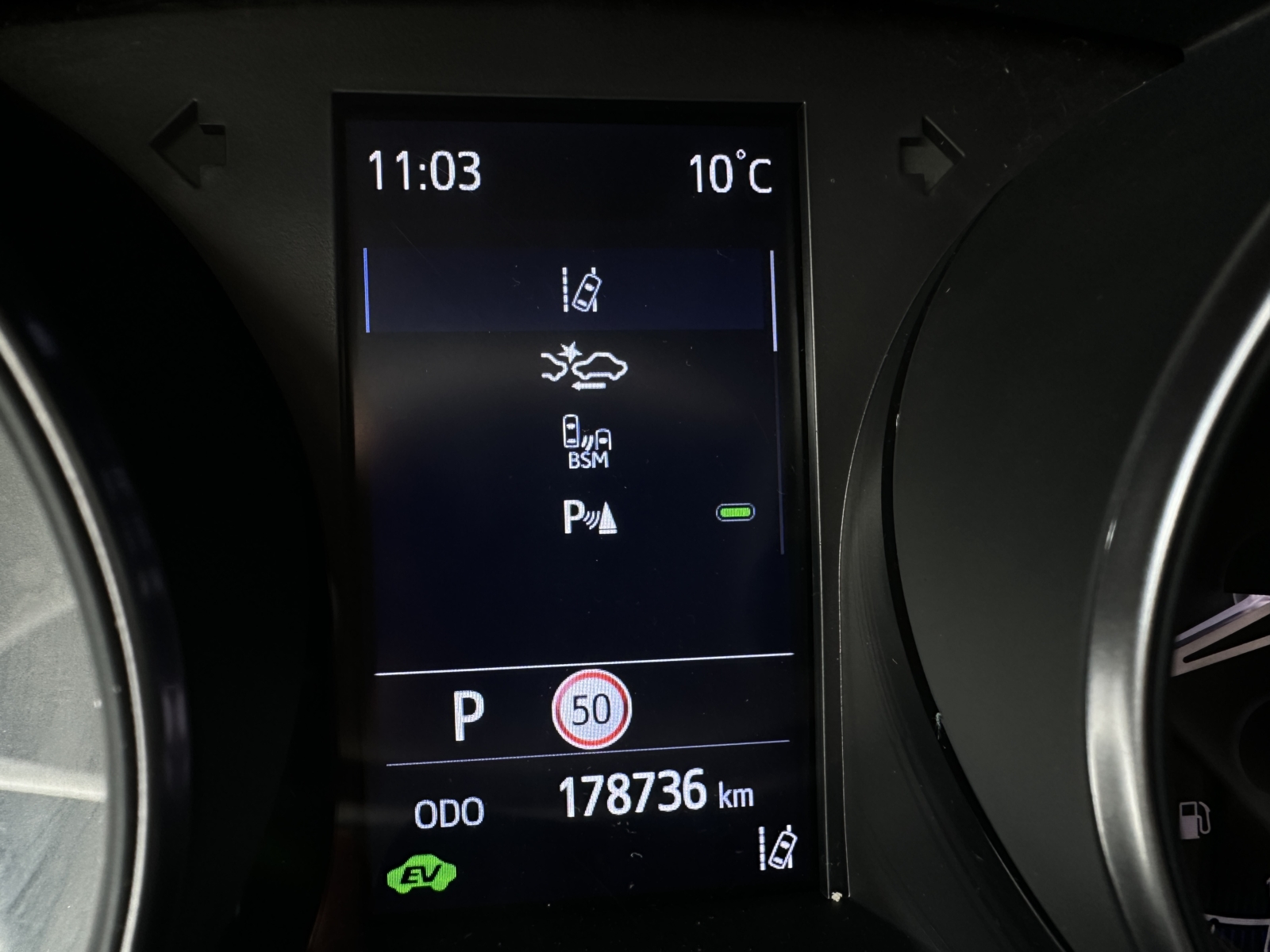 Toyota C-HR 1.8 Hybrid Dynamic 2021 m. 8