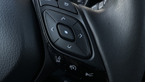 Toyota C-HR 2.0 Hybrid Lounge 2023 m. 11