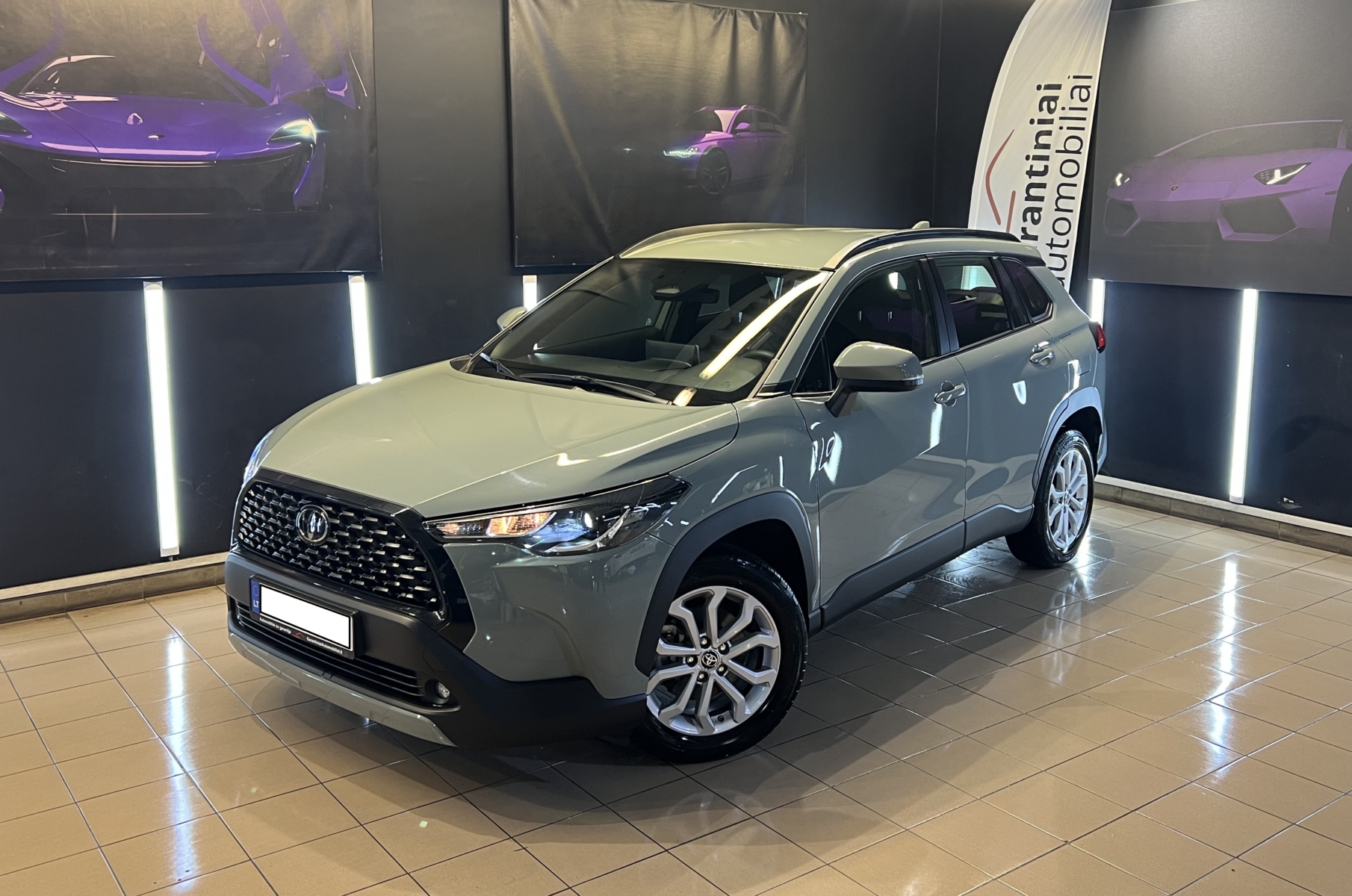 Toyota Corolla Cross 1.8 Active 2024 m. 1