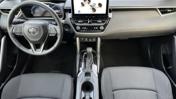 Toyota Corolla Cross 1.8 Active 2024 m. 3