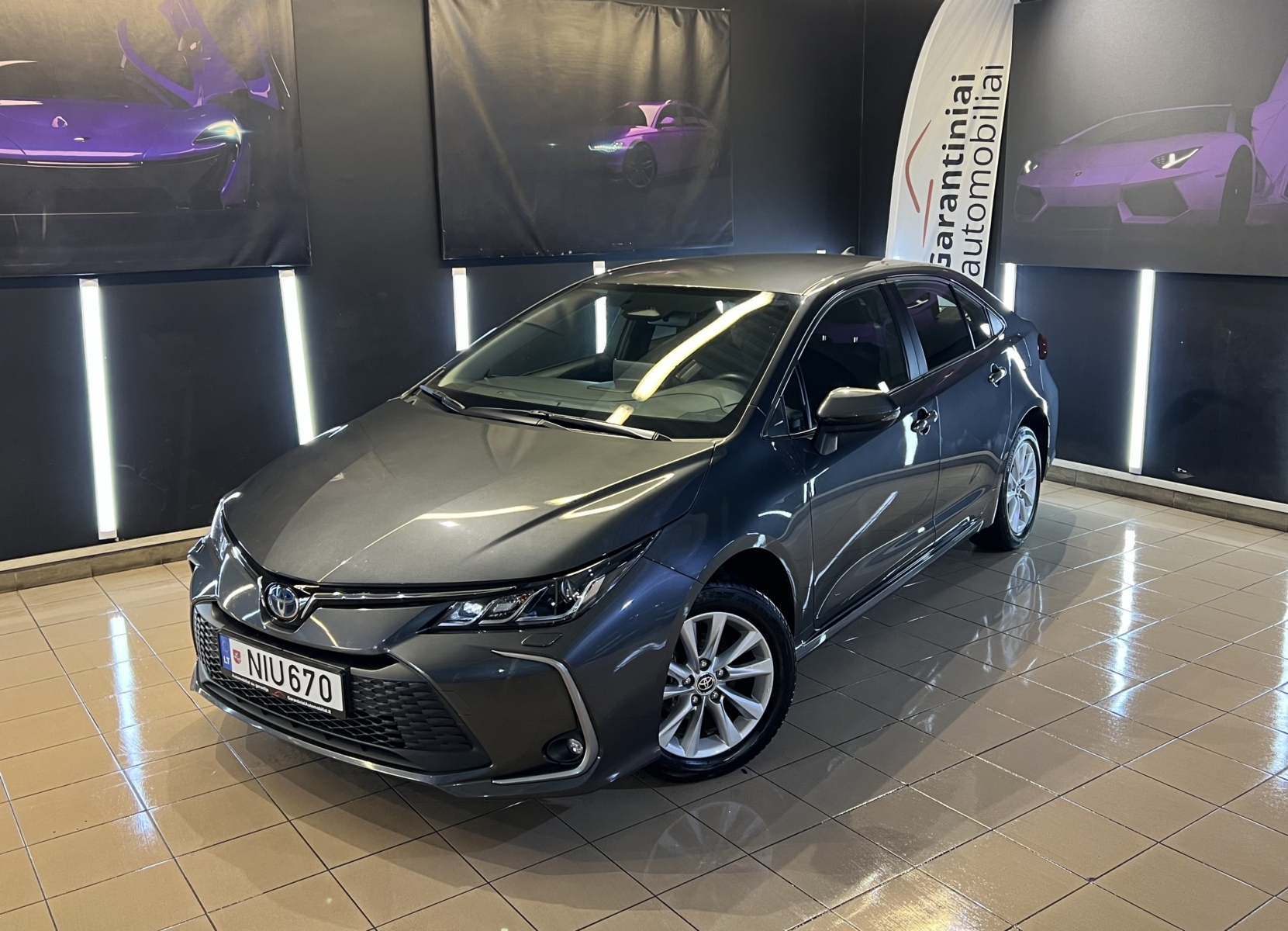 Toyota Corolla sedan 1.8 Hybrid Active 2025 m. 1