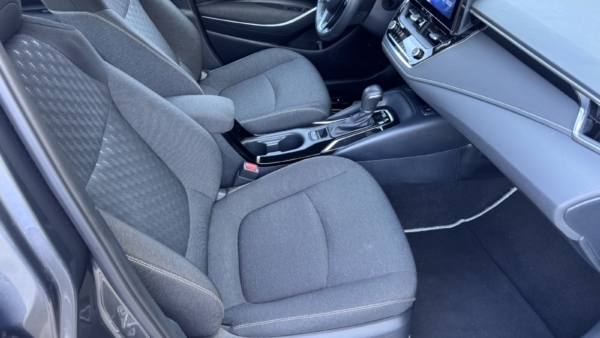 Toyota Corolla sedan 1.8 Hybrid Active 2025 m. 7