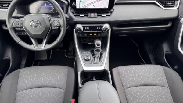 Toyota RAV4 2,5 Hybrid Luxury Limited AWD 2025 m. 6