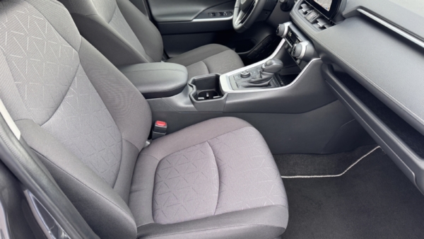 Toyota RAV4 2,5 Hybrid Luxury Limited AWD 2025 m. 7