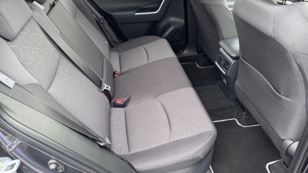 Toyota RAV4 2,5 Hybrid Luxury Limited AWD 2025 m. 8