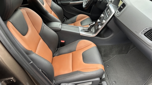 Volvo V60 2.0 D4 Cross Country 2016 m. 4